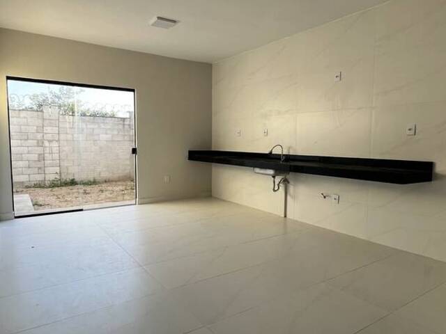 #131 - Casa para Venda em Feira de Santana - BA