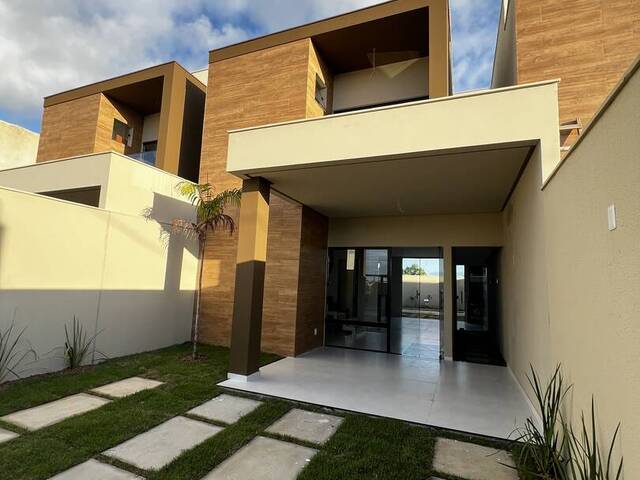 #133 - Casa para Venda em Feira de Santana - BA - 1
