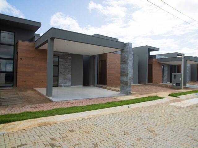 #163 - Casa para Venda em Feira de Santana - BA - 2